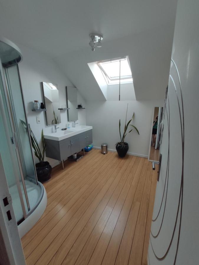 Bienvenue Chez Joelle Et Andre Au 207 Bed & Breakfast Balaze ภายนอก รูปภาพ