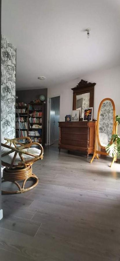 Bienvenue Chez Joelle Et Andre Au 207 Bed & Breakfast Balaze ภายนอก รูปภาพ